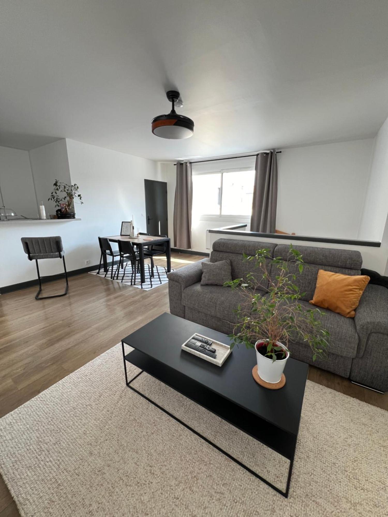 Appartamento Hyper Centre A 80M Du Vieux Marche, T2 Calme Vue Sur Les Toits Rue Du Minage La Rochelle  Esterno foto